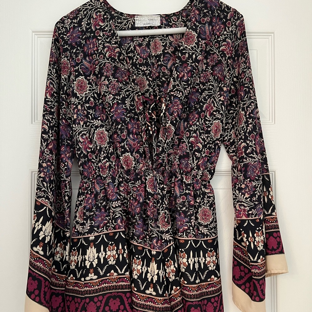 Boutique bell sleeve romper